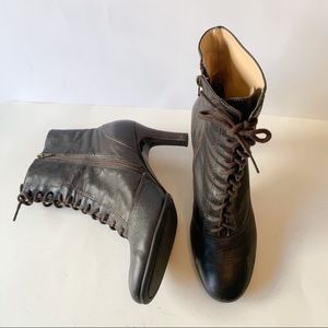 Ann Taylor Granny Prairie Ankle Boots Brown 7.5